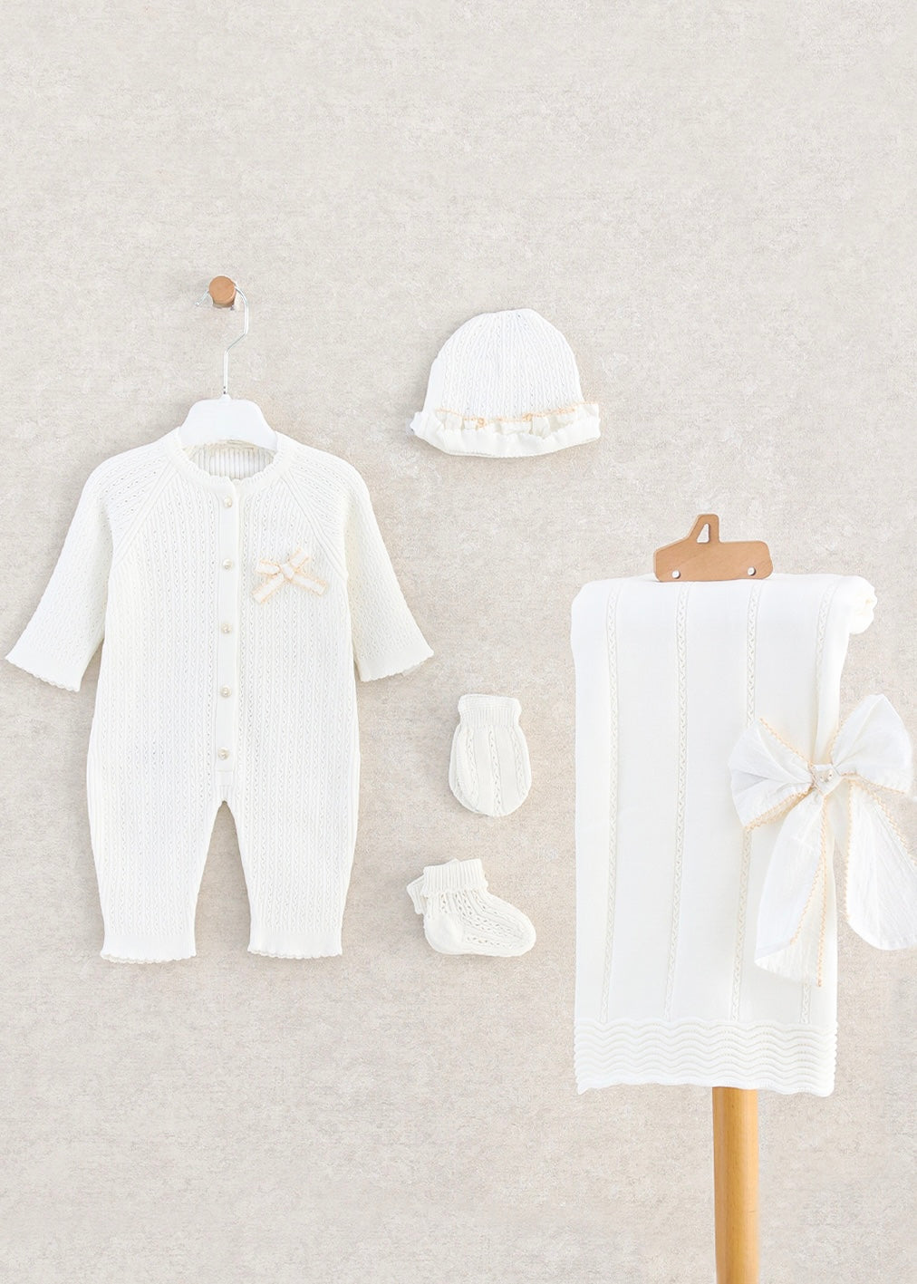 Angel Touch Newborn Set
 🎀